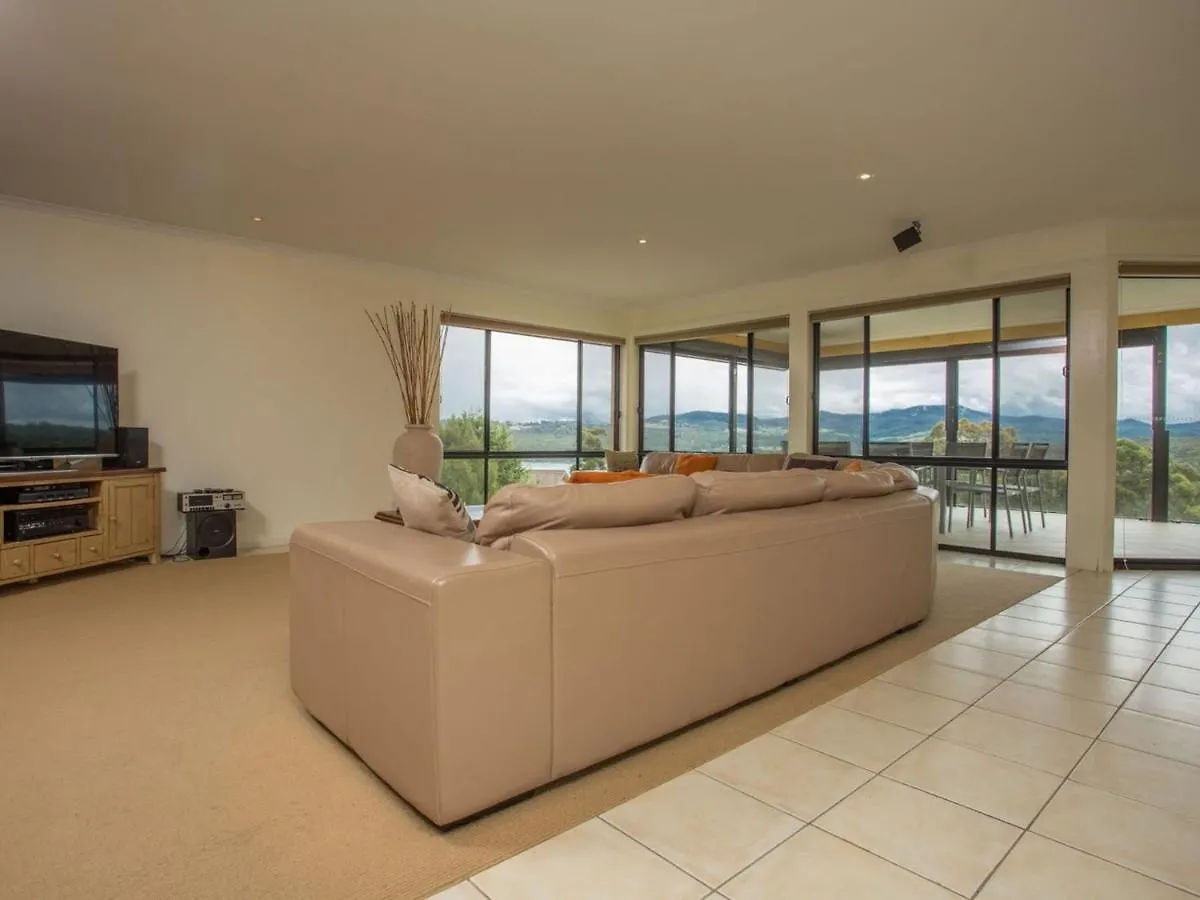 Top Views On Lakewood Merimbula Holiday home
